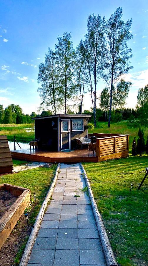 Kulli Pesa Aparthotel Puka Bagian luar foto